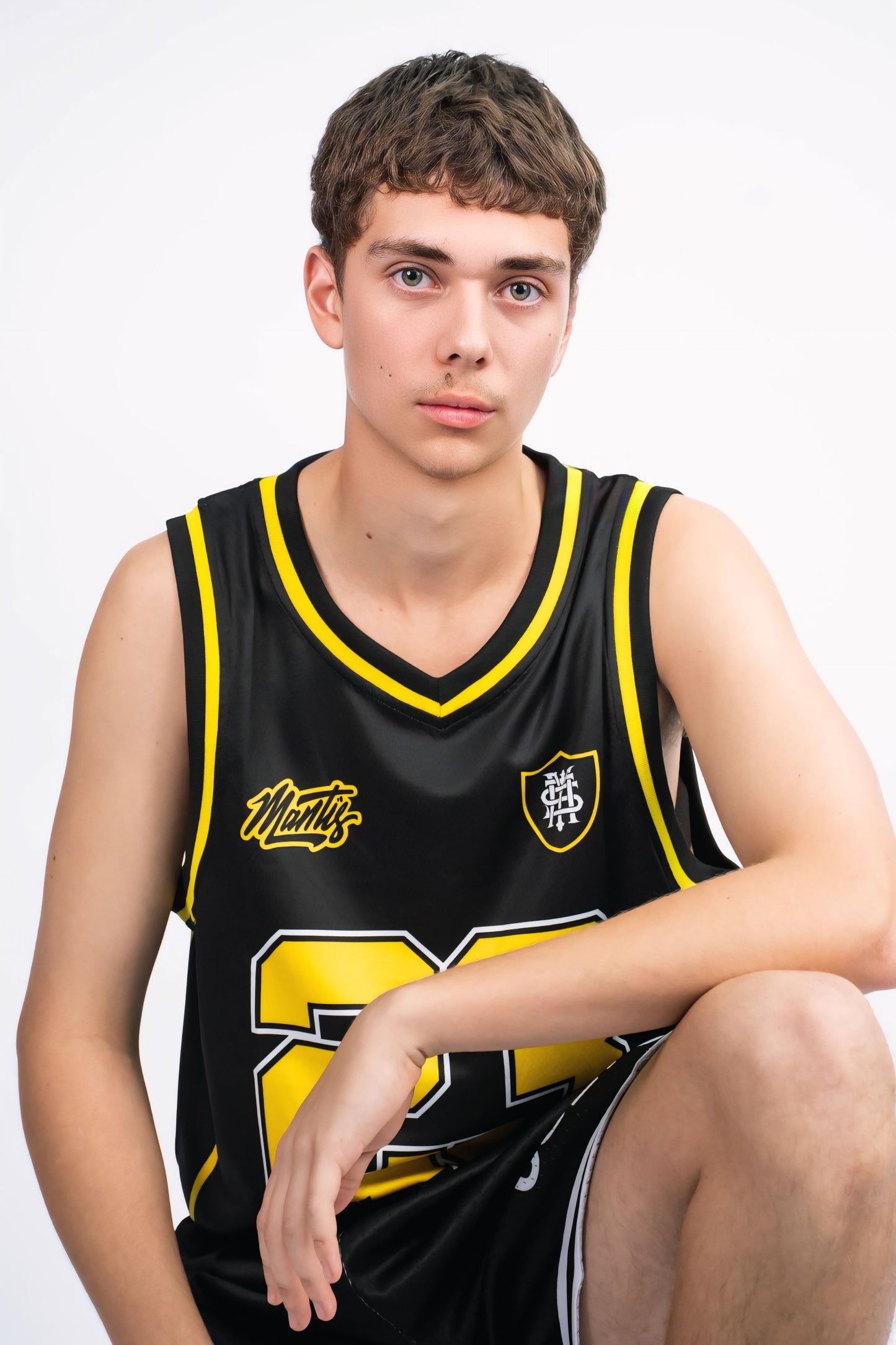 Mantis 2026 Basketball Singlet Black & Yellow