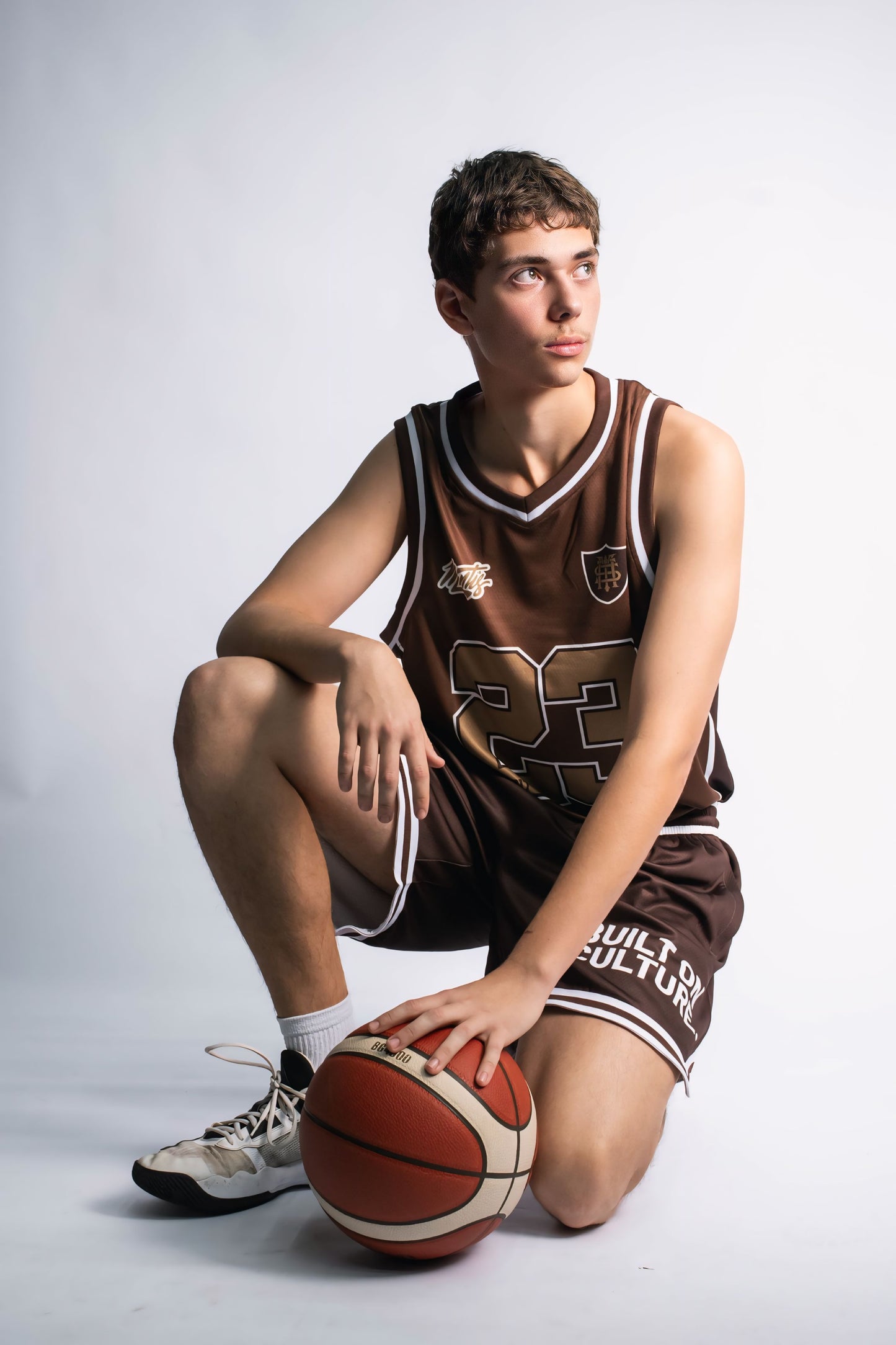 Mantis Basketball shorts Brown on Brown
