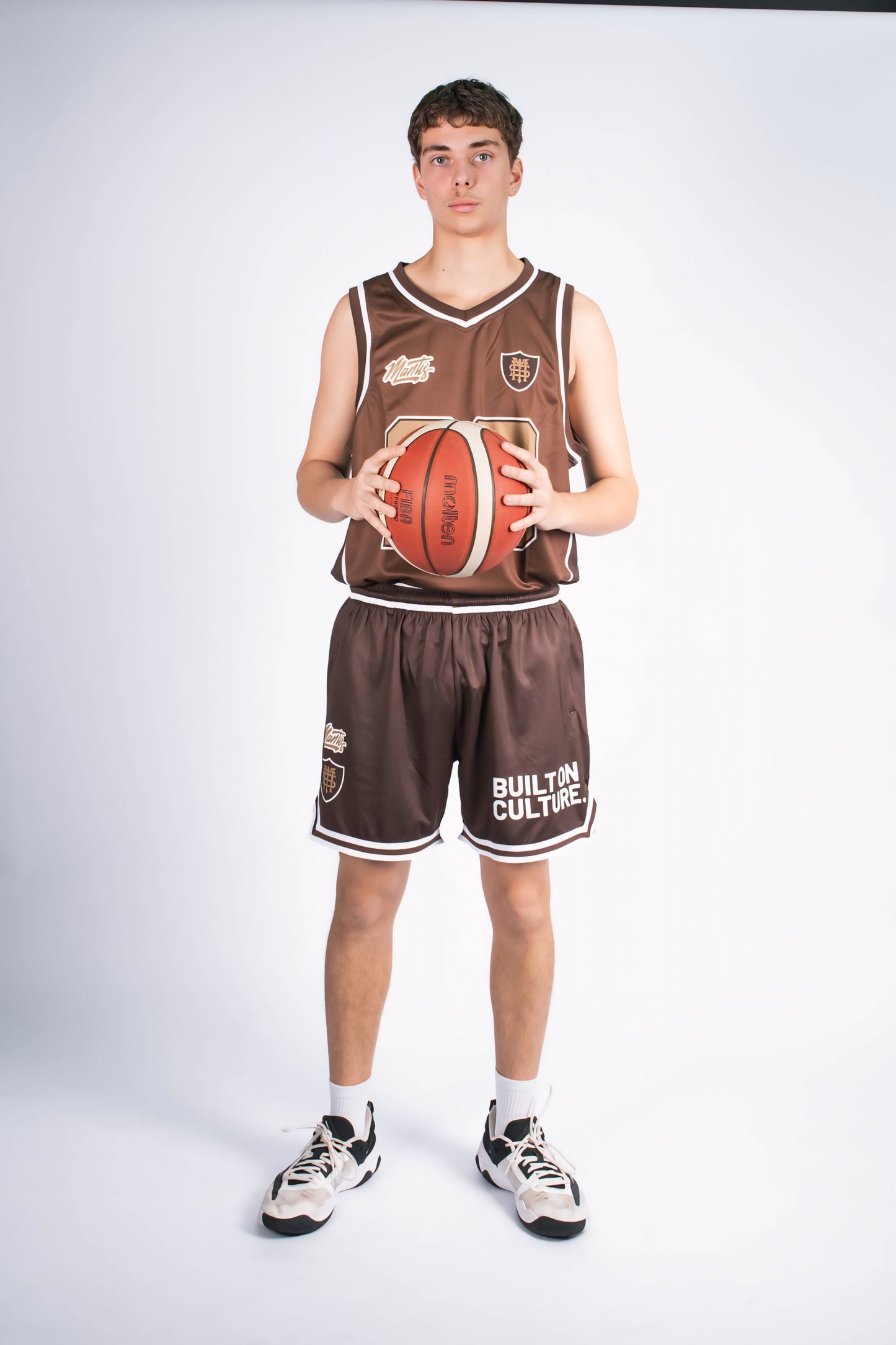 Mantis Basketball shorts Brown on Brown