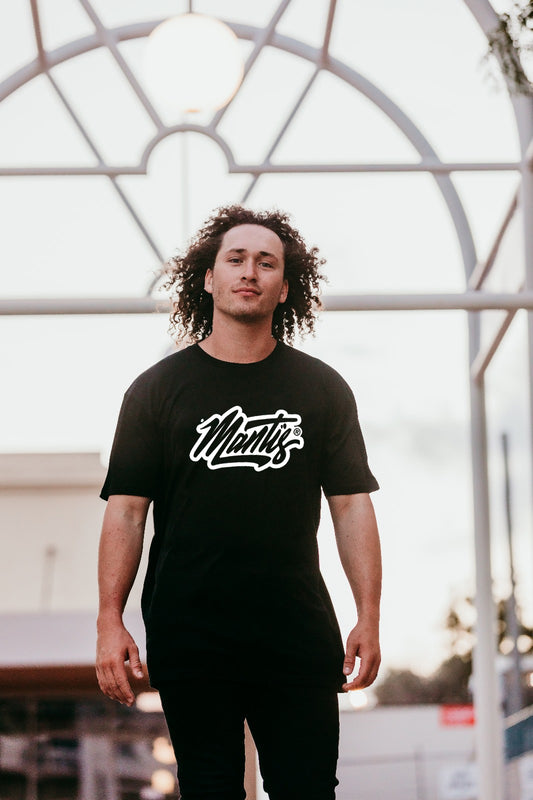 Mantis Signature Classic Tee~black