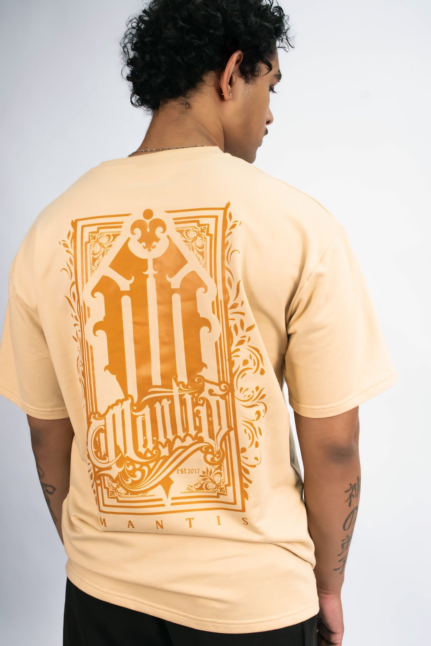 Mantis Gothic Tee Beige