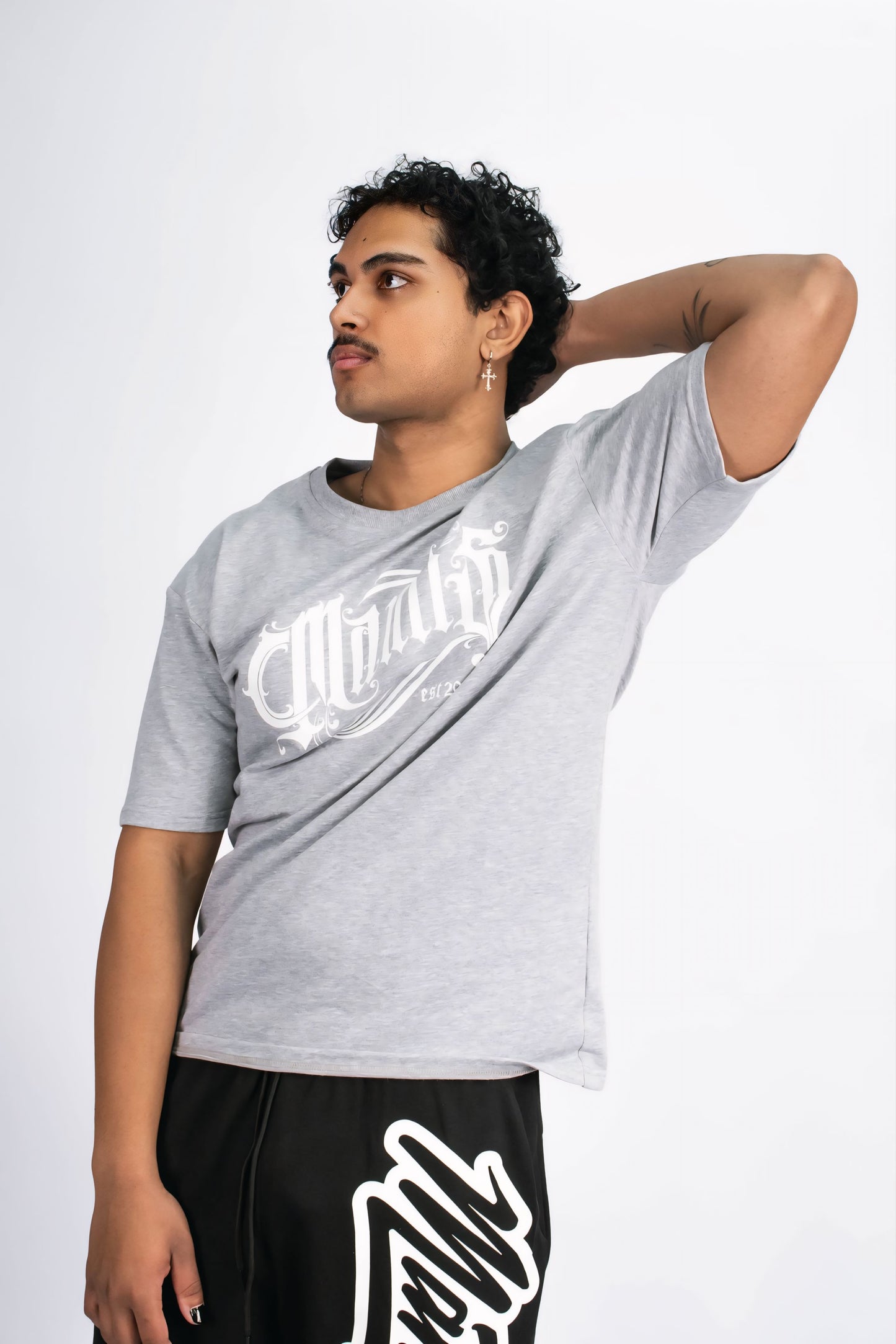 Mantis Gothic Tee Grey